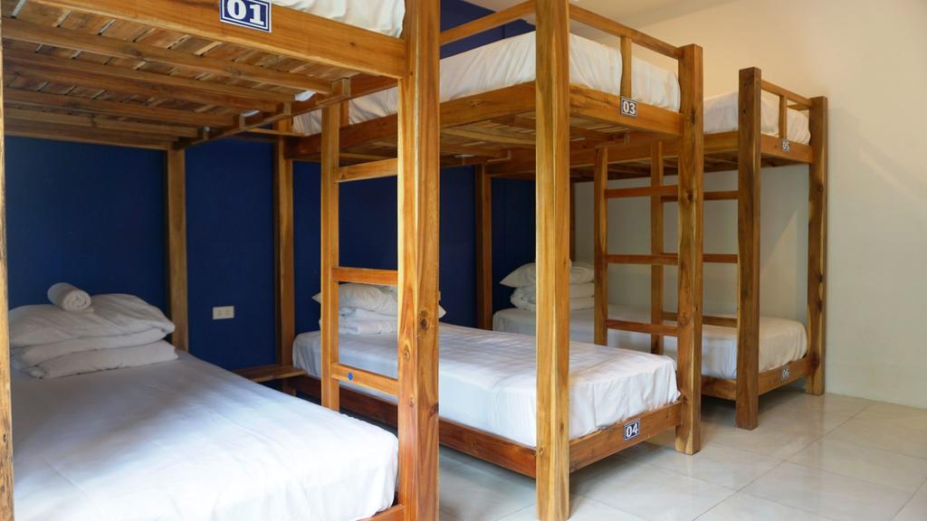 Duke Hostel Duong Dong  Exterior photo