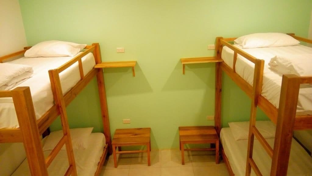 Duke Hostel Duong Dong  Exterior photo